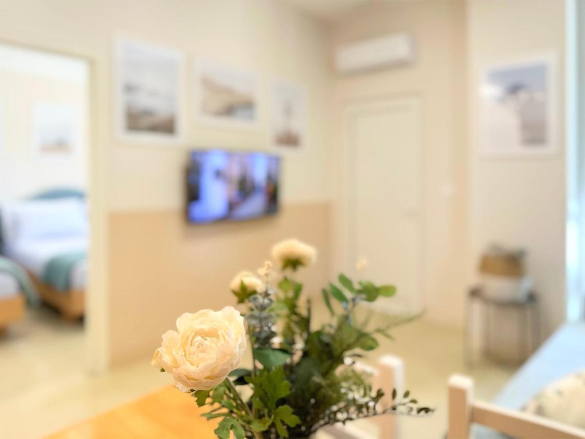 13 Eur For Monthly Stay - Home By The Sea - Hbs Golem  Eksteriør billede