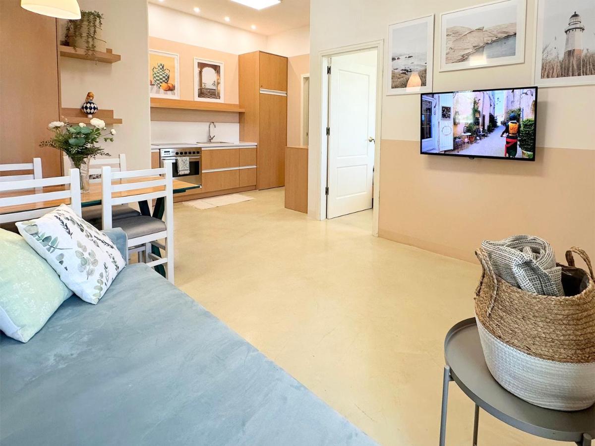13 Eur For Monthly Stay - Home By The Sea - Hbs Golem  Eksteriør billede