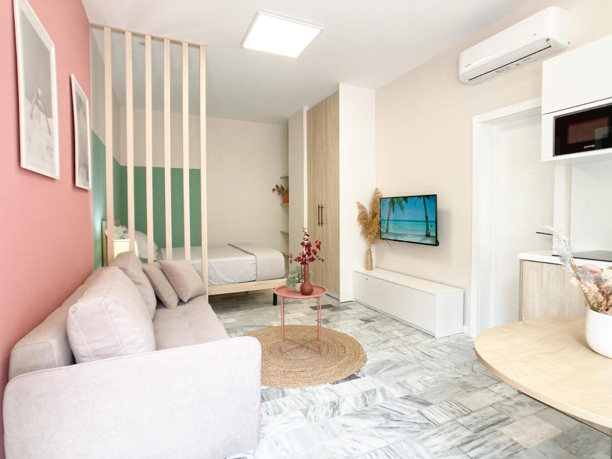 13 Eur For Monthly Stay - Home By The Sea - Hbs Golem  Eksteriør billede