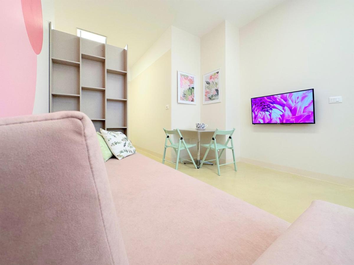 13 Eur For Monthly Stay - Home By The Sea - Hbs Golem  Eksteriør billede